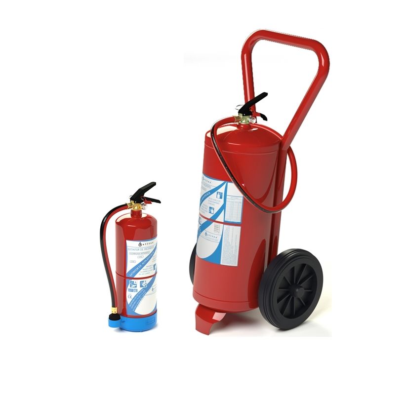 Dos extintores Agua + Aditivos AFFF de dos tamaños sobre fondo blanco. El extintor más grande tiene carro para transporte