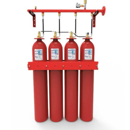 Sistema de extinción de incendios por gases conformado por cuatro botellas, una estructura de hierro y tubos